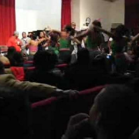 Meet your Posher, T - Picture 1 of 1